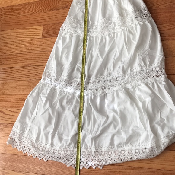 Beautiful white summer long dress - Picture 9 of 12